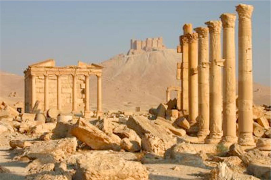 L'Isis decapita <br>il capo dei tesori <br>di Palmira