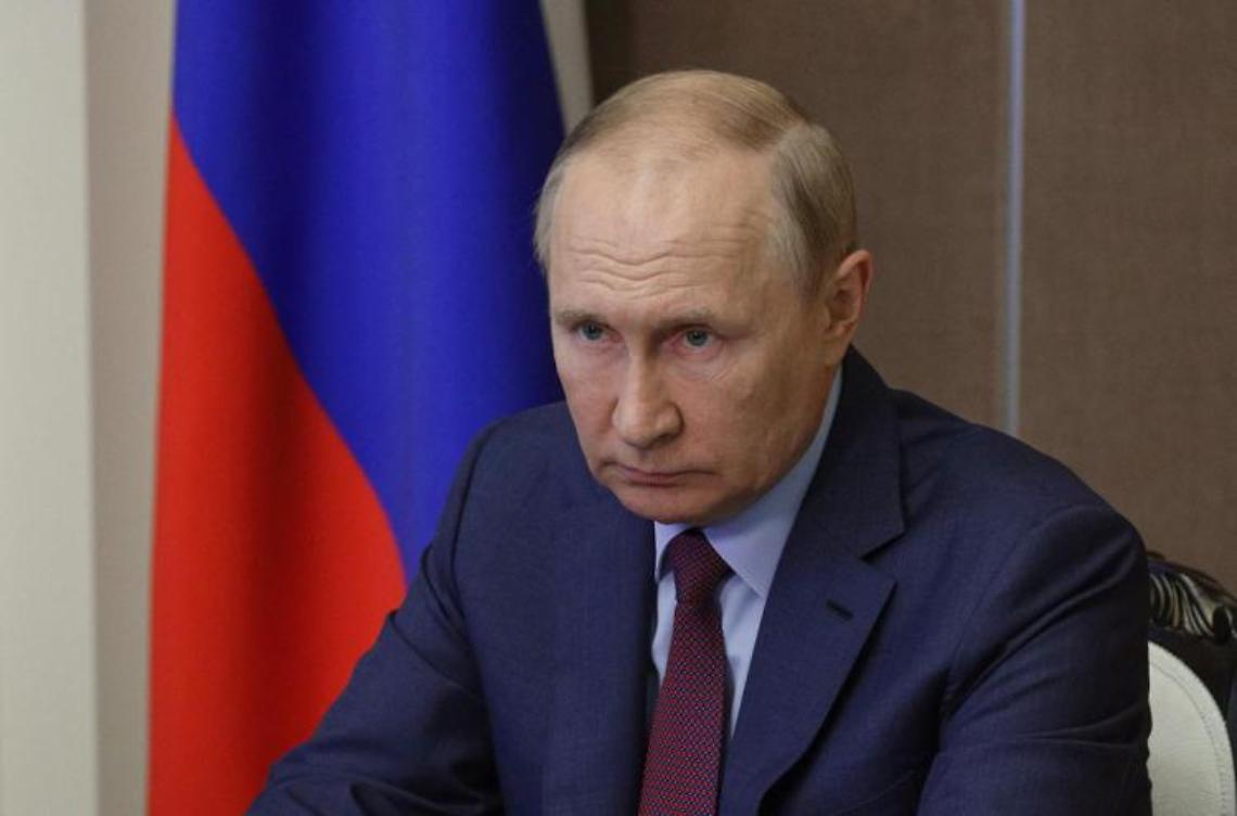 Zaporizhzhia, Putin a Macron: «Rischio catastrofe nucleare»