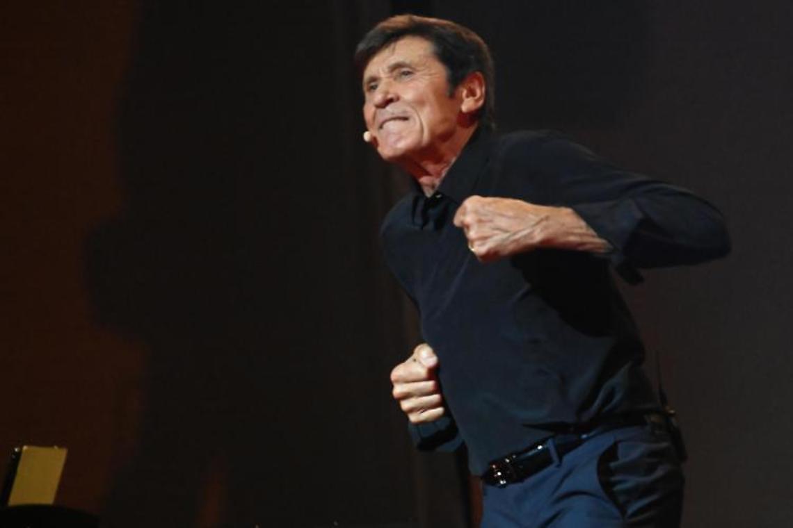 Morandi domani in concerto a Baia Domizia, il 28 a Benevento