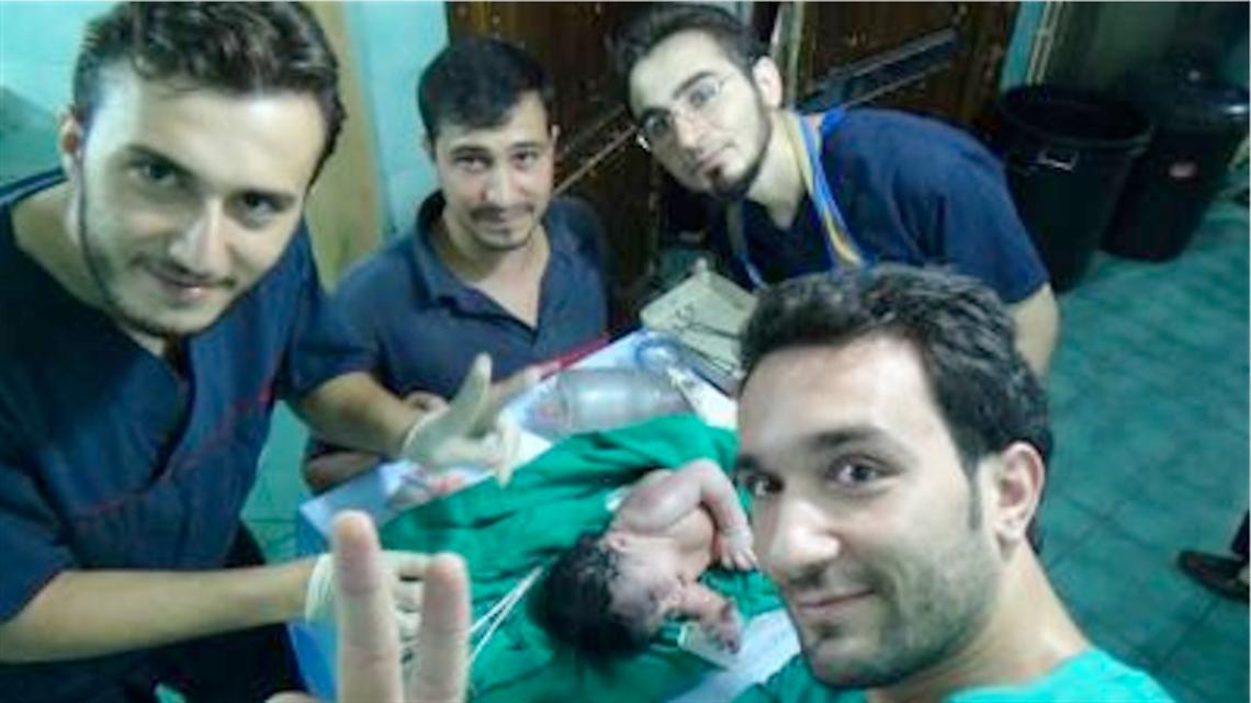 Incredibile ad Aleppo, bimba nasce con proiettile in testa: è salva