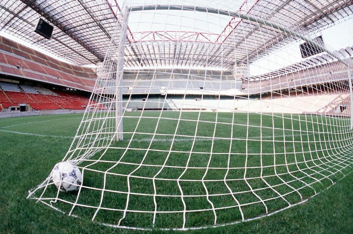 Serie A, da domani stadi aperti per mille persone