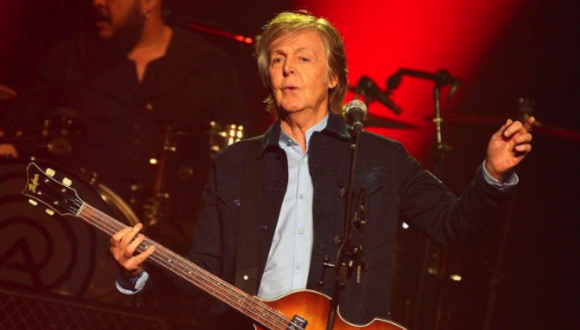 Paul McCartney torna a Napoli, concerto al Plebiscito