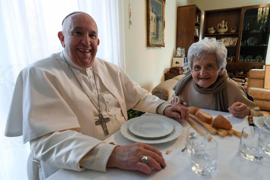 Papa Francesco torna alle origini e va a trovare i parenti nell’Astigiano