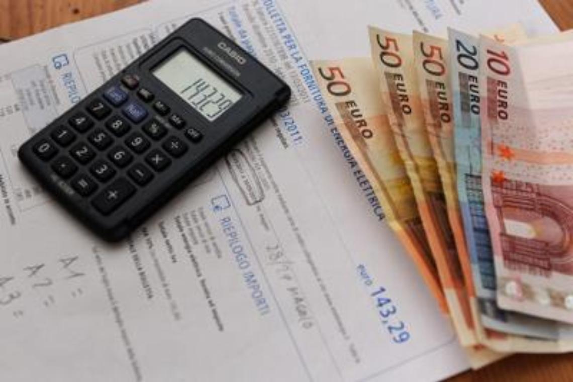 Bollette acqua, prescrizione ridotta a 2 anni da gennaio