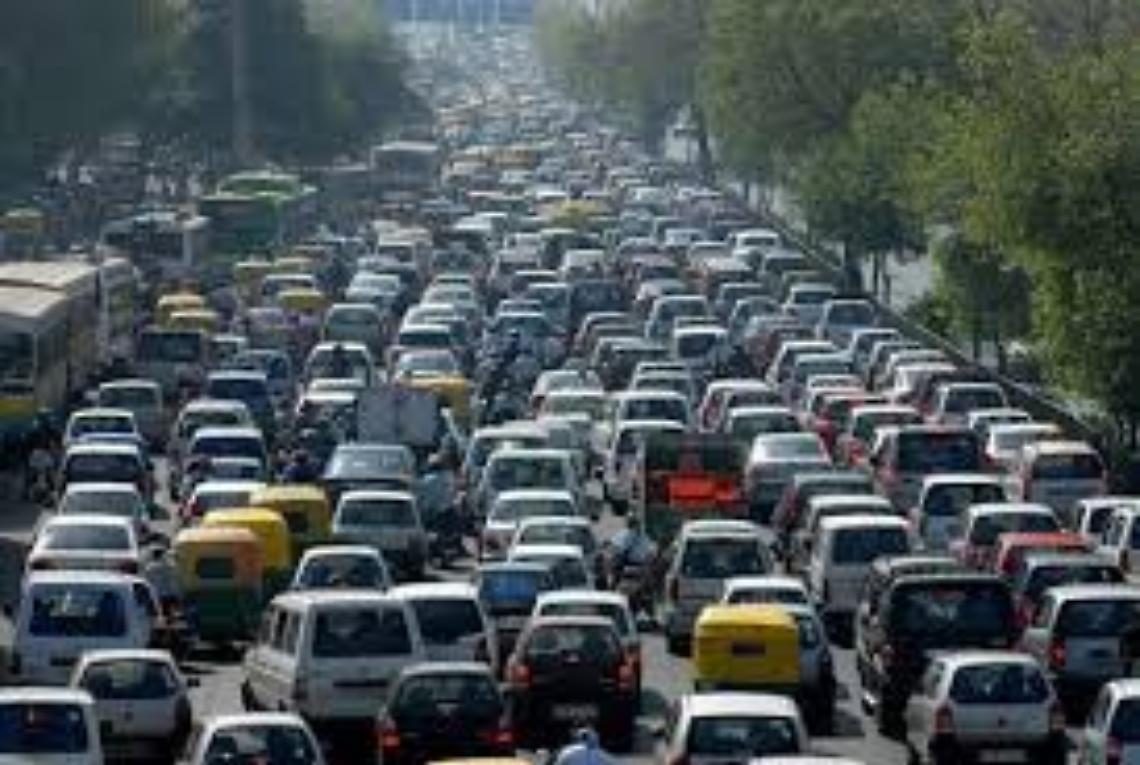 A Napoli si “vivono" 186 ore all'anno nel traffico