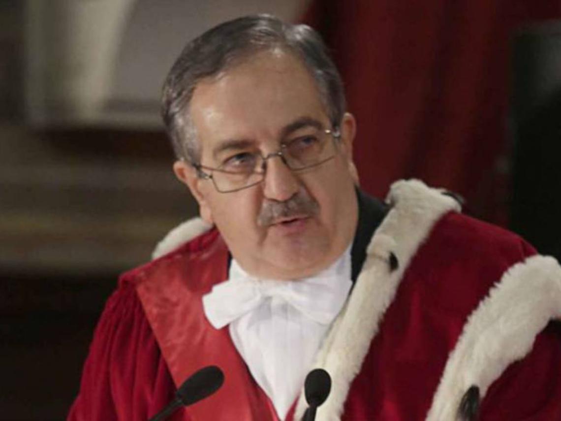 Il procuratore generale Riello: via dalle chiese i don Abbondio che accettano offerte dai camorristi