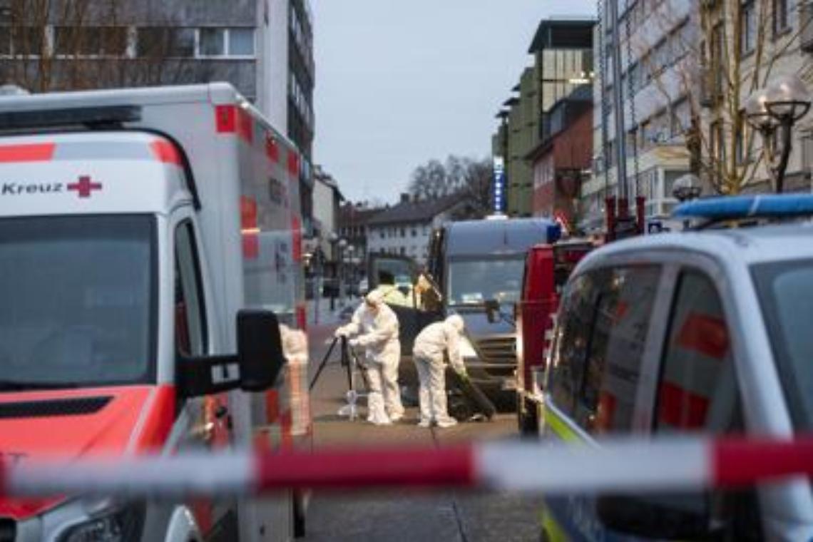 «Sterminare gli stranieri», chi era il killer di Hanau