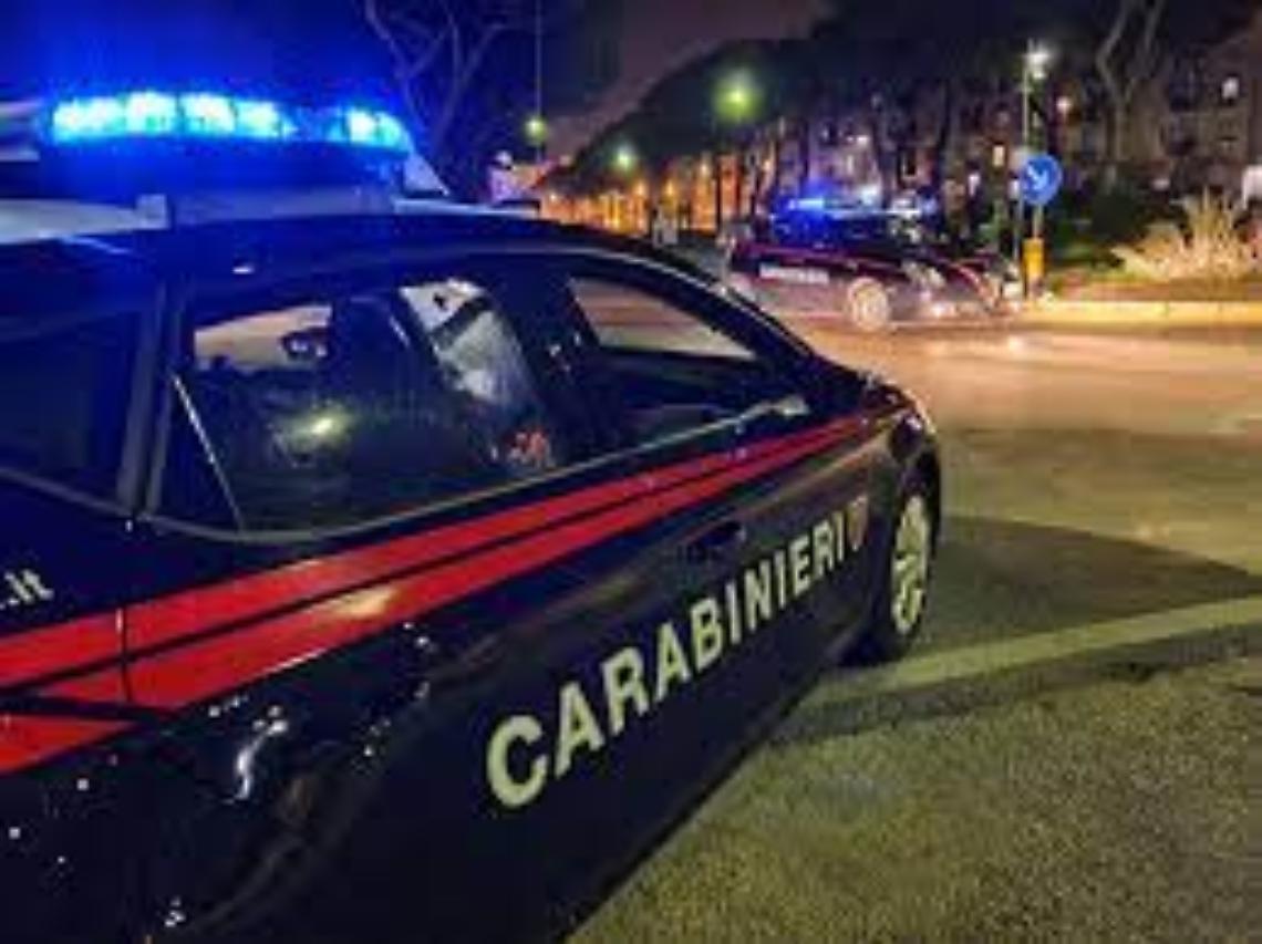 Risse, pistolettate e fendenti: inferno ai Quartieri Spagnoli