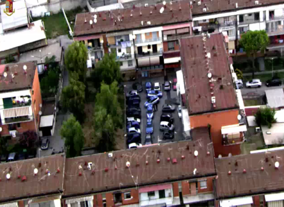 Droga, blitz a Fuorigrotta: sei arresti 