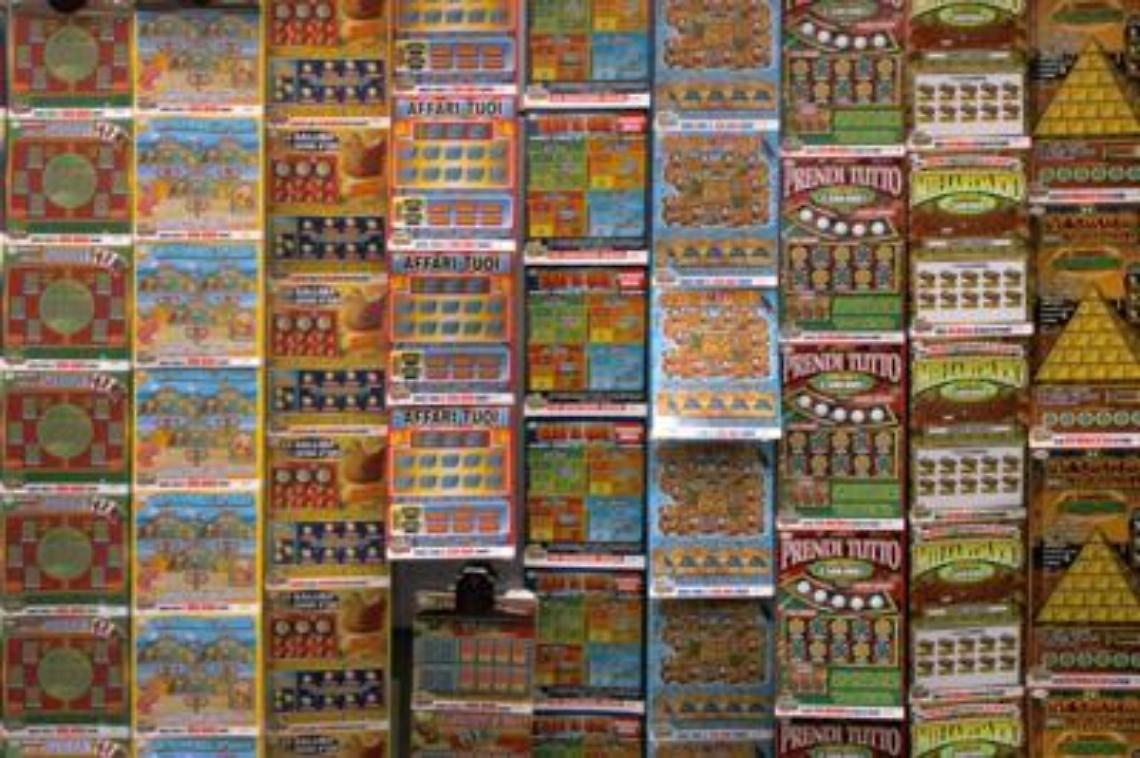 «Nuoce alla salute», gratta e vinci come il fumo