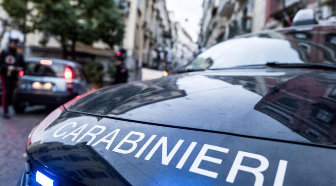 Rapinarono l’autista del bus, due persone in manette