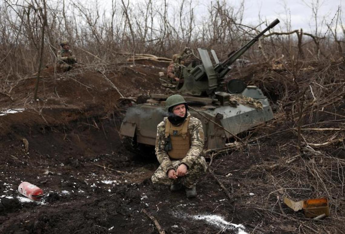 Russia: «Francia manda 2000 soldati in Ucraina». Parigi: «Fake news»