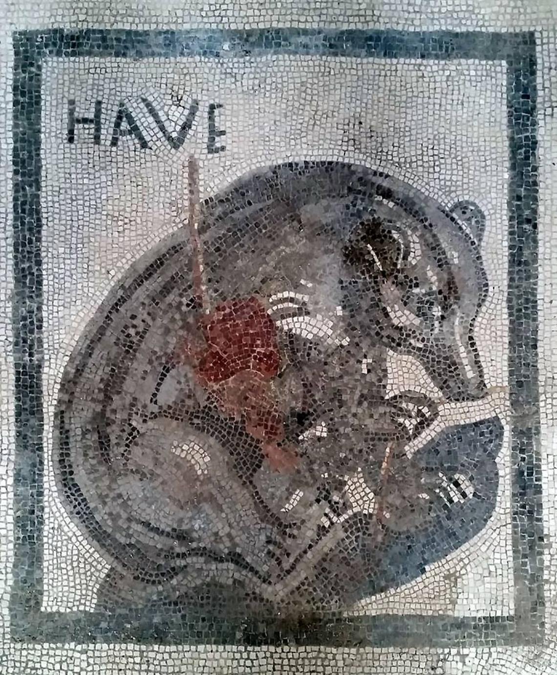 Scavi di Pompei, su Fb graffiti tradotti in napoletano