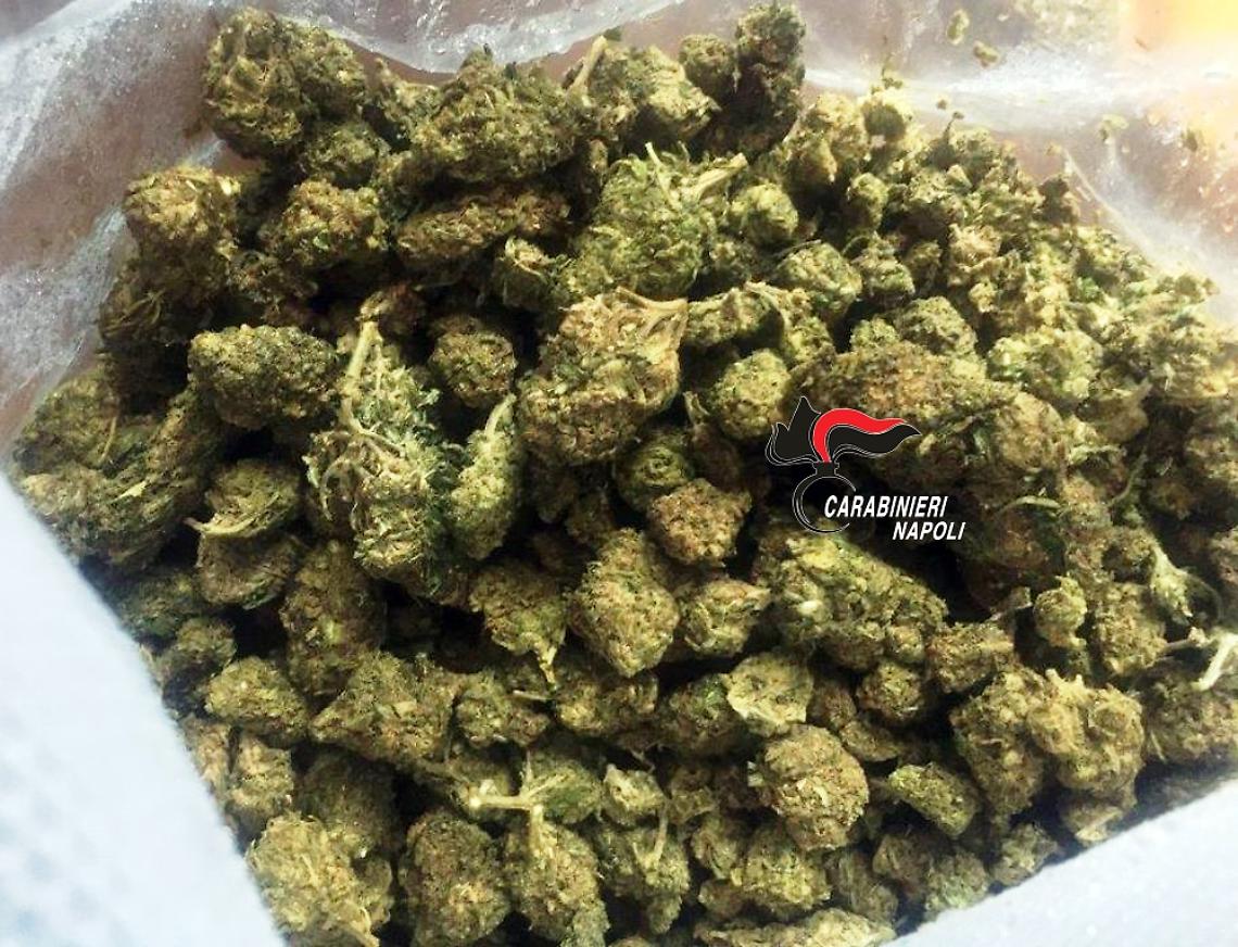 Droga nascosta in un magazzino, 45enne arrestato a Pozzuoli