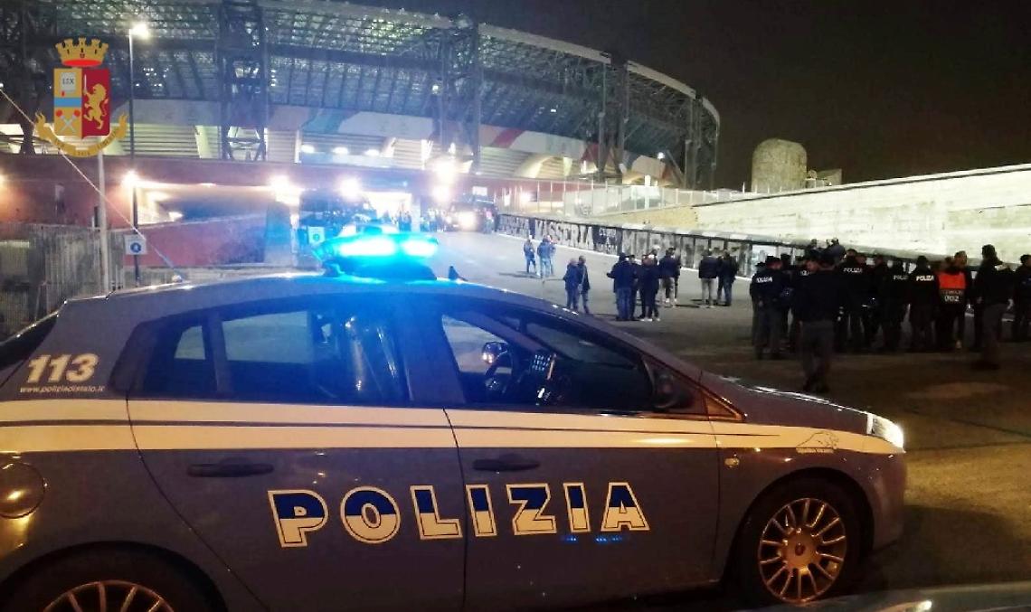 Telecamera rubata allo youtuber, denunciato steward dello stadio Maradona
