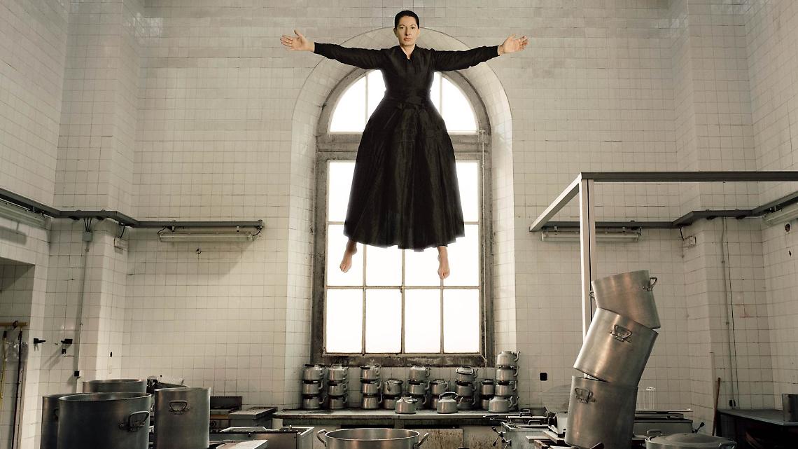 Marina Abramović/Estasi a Napoli, a settembre mostra a Castel dell'Ovo