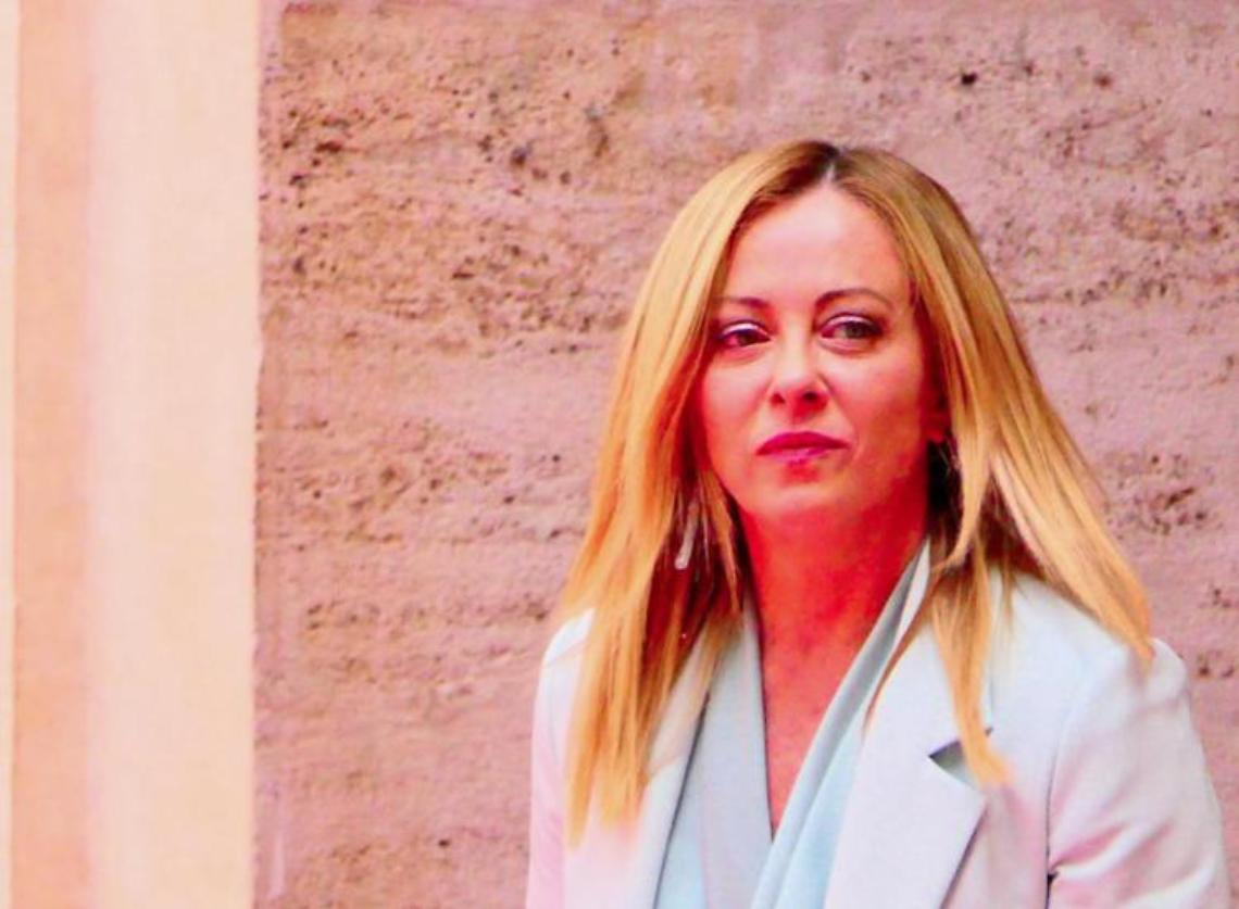 Meloni a Parigi, oggi incontro con Macron all'Eliseo