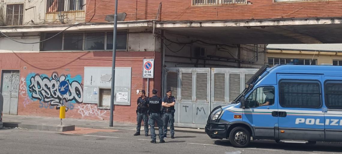 Napoli, sgomberato deposito Anm occupato da rom