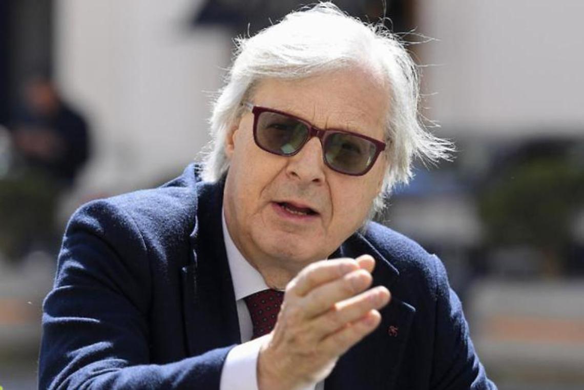 Vannacci, interviene Sgarbi: «Umiliato da dittatura minoranza, è regime»