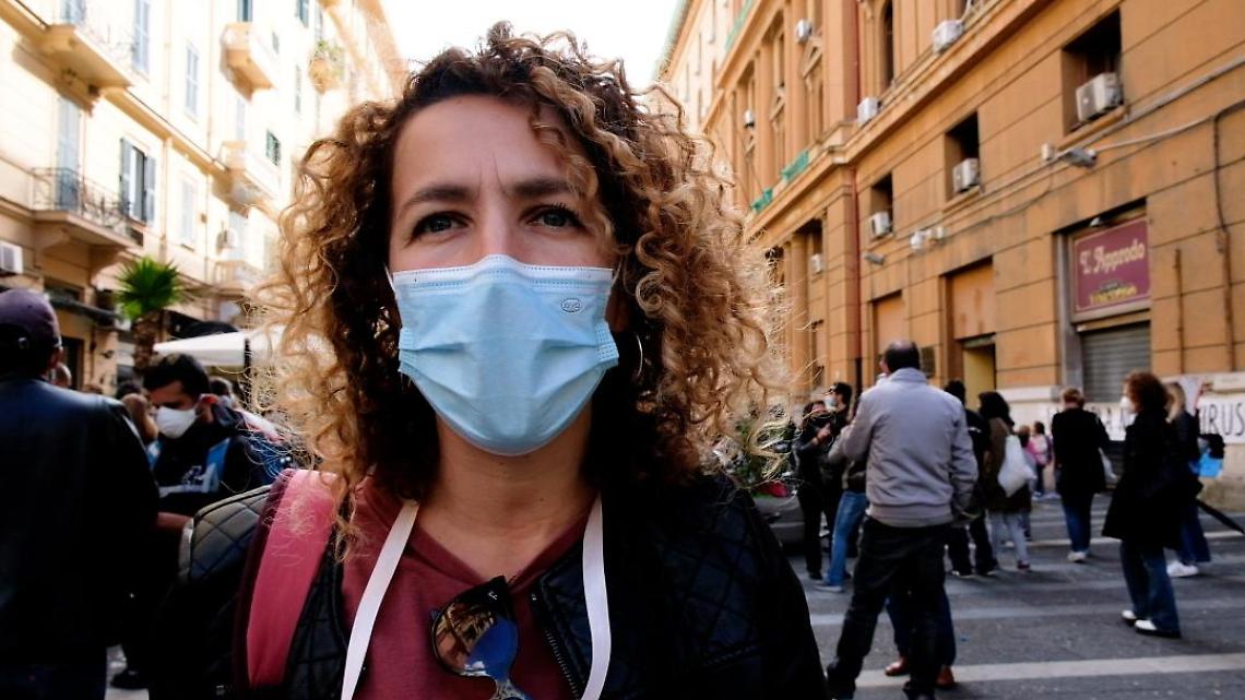«Scuole chiuse spauracchio del fallimento di un sistema», da Scampia appello a De Luca