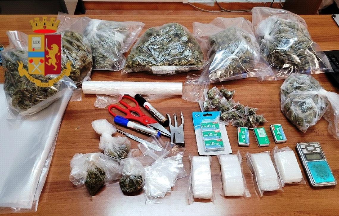 Barra, confezionano “dosi” in cantina: arrestati 5 uomini
