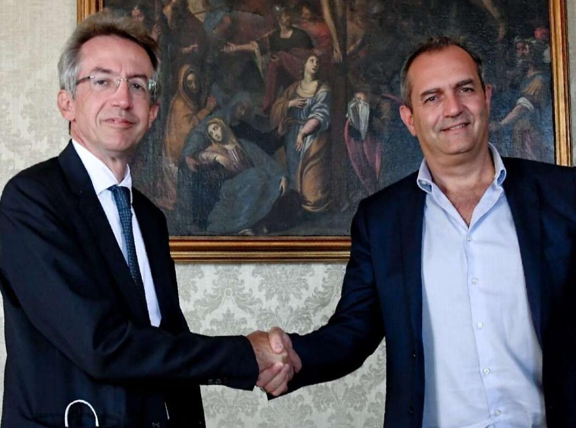 &Egrave; gi&agrave; sfida per San Giacomo: pronti Manfredi e de Magistris