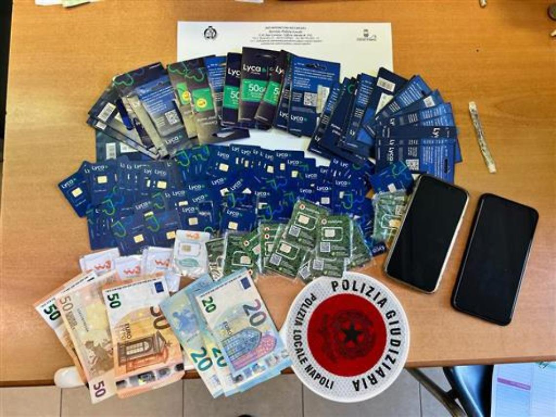 Fermato pluripregiudicato con oltre 100 schede telefoniche anonime