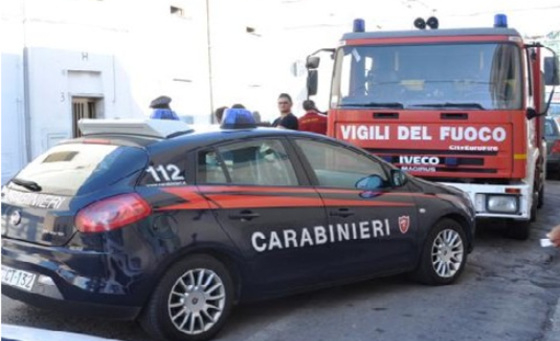 Tampona furgone, muore carbonizzato in auto