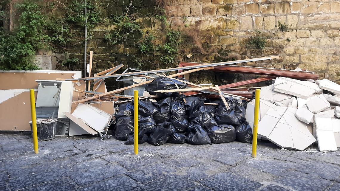 Abusi edilizi, sequestrata area di 1.500 mq