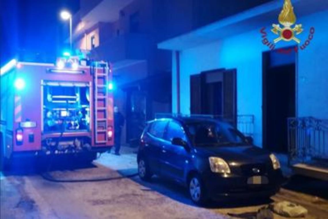 Esplode la bombola del gas, un morto e due feriti a Mondragone