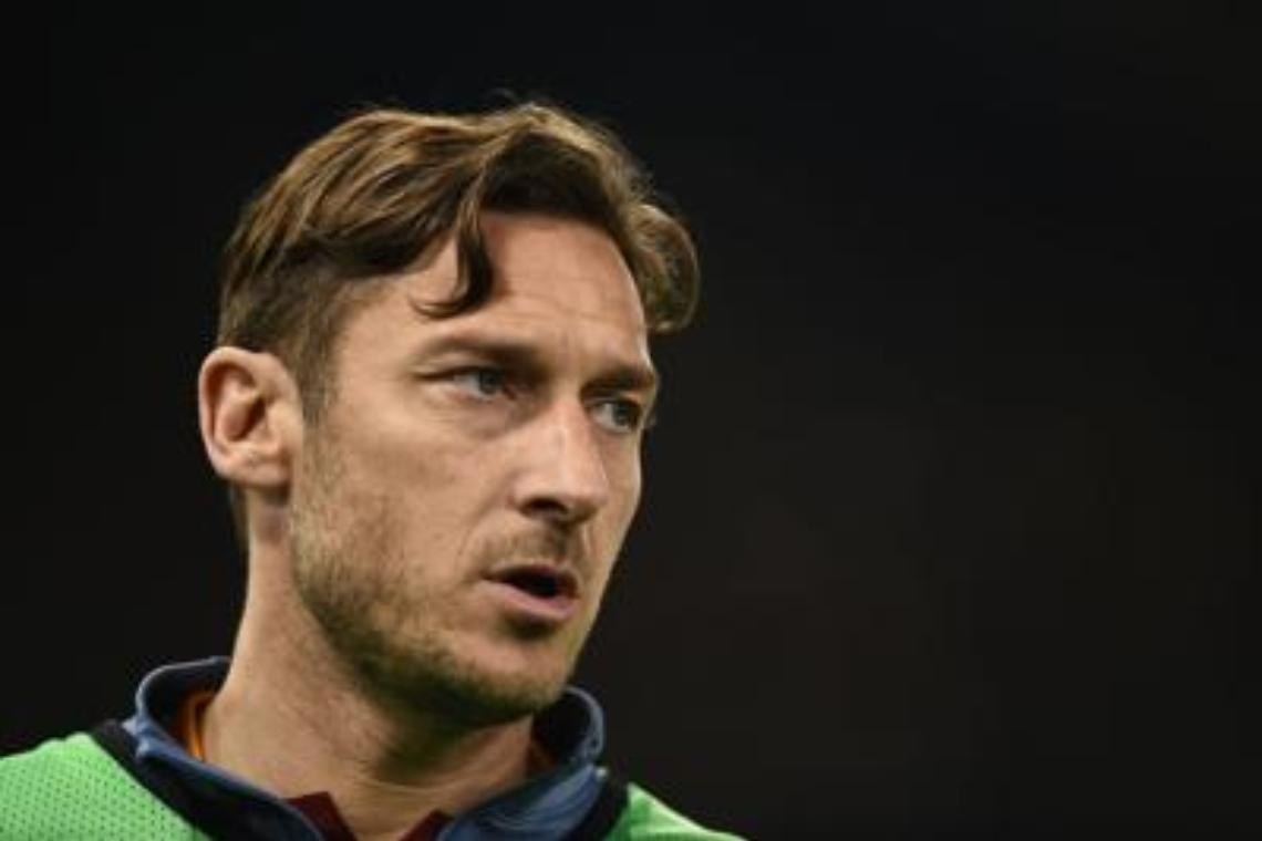 Totti non convocato, esplode il caso