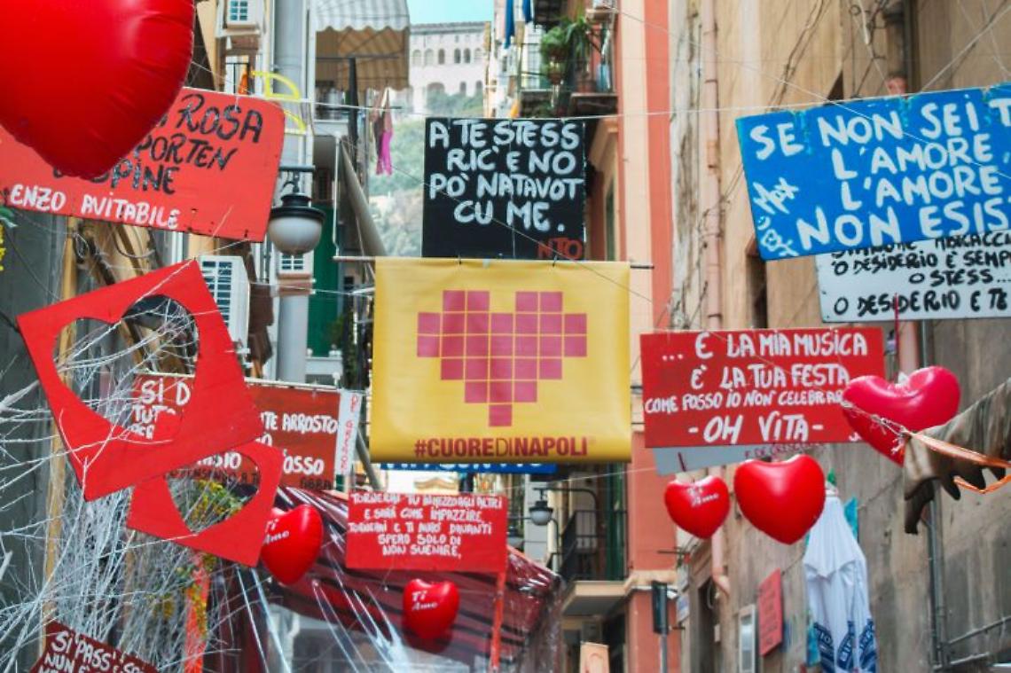 #Cuoredinapoli, eventi e installazioni nei Quartieri Spagnoli