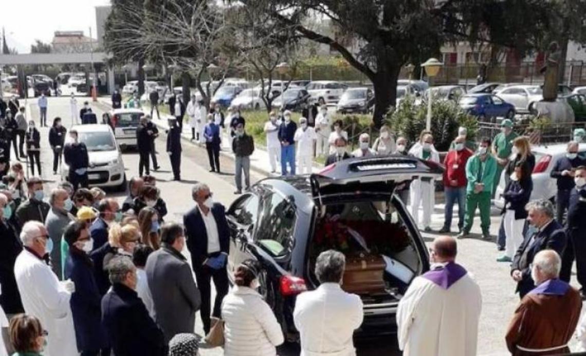 «Cerimonia per Sommese a Nola era autorizzata»
