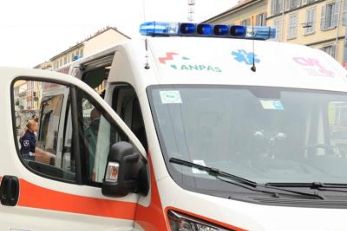 Firenze, auto travolge passanti: un morto e diversi feriti
