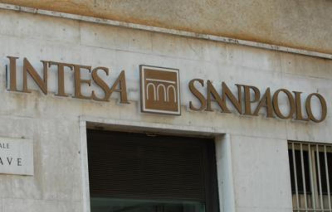 Banche venete, via libera di Intesa all'acquisto