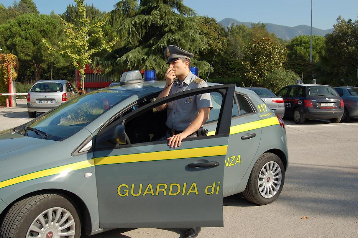 Camorra, sgominato a Rimini gruppo legato ai Sarno e ai Casalesi