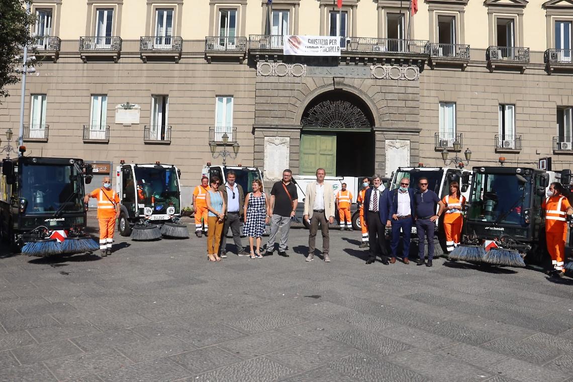 Raccolta rifiuti, 22 nuove spazzatrici per Asìa: 12 sono elettriche