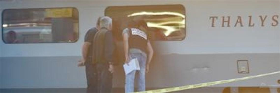 Spari sul treno Amsterdam-Parigi: tre feriti. Fermato nordafricano con kalashnikov