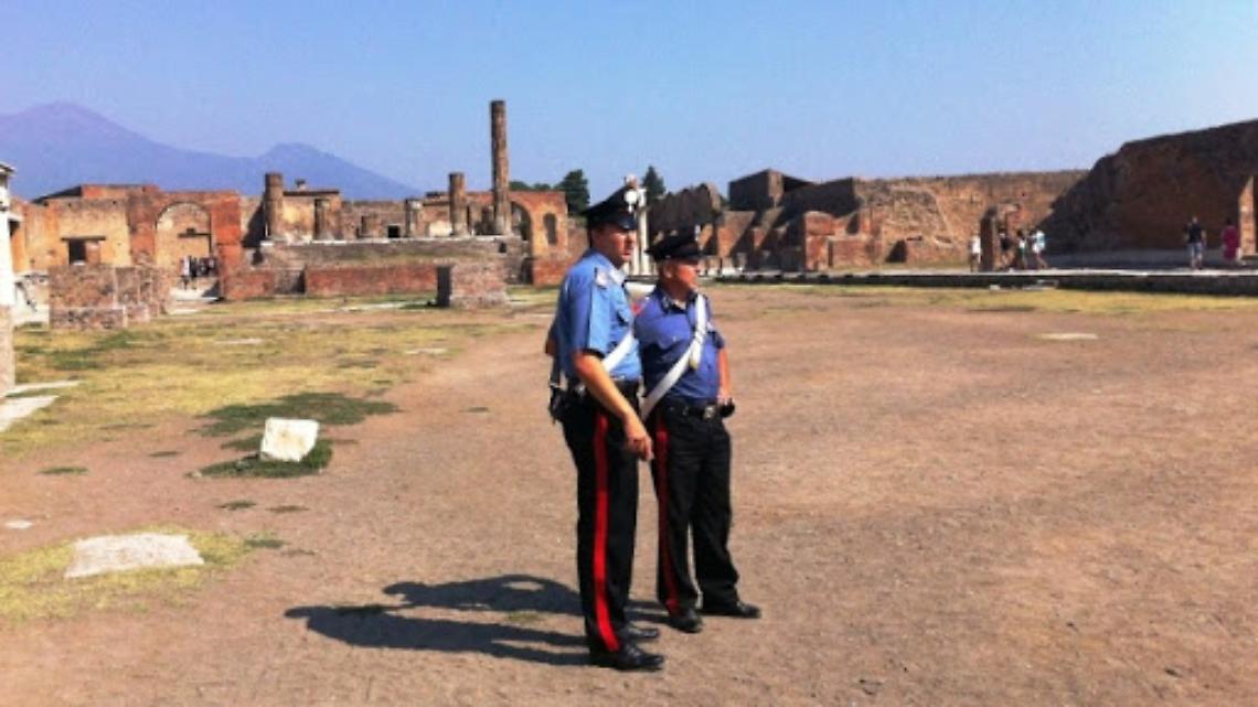 Entra negli Scavi di Pompei in orario di chiusura, fermato