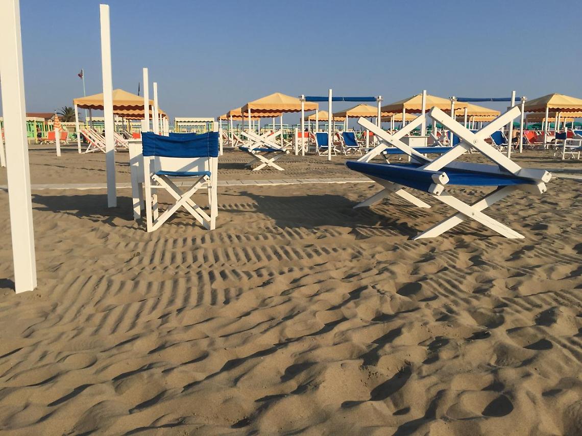 Spiagge occupate abusivamente a Licola, 3 multati