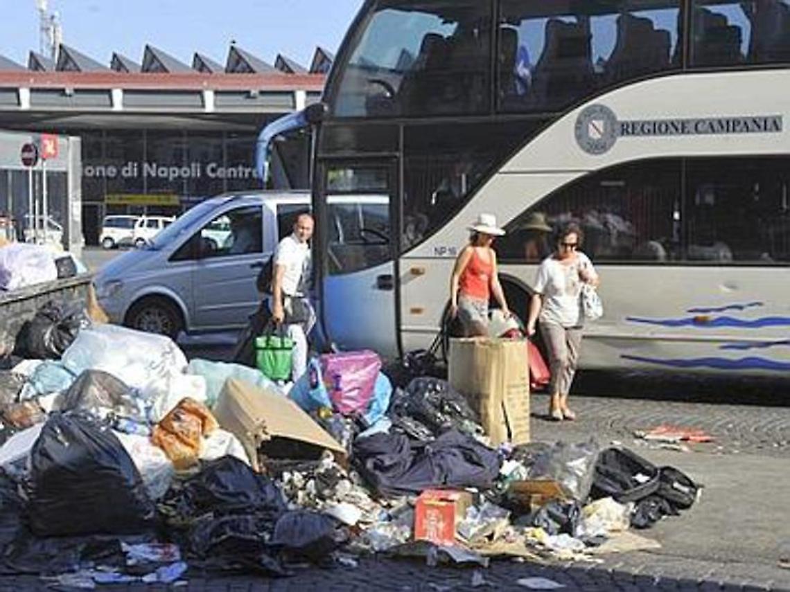 Piazza Garibaldi, Petroli: «Un’area di libero scambio modello Genova»