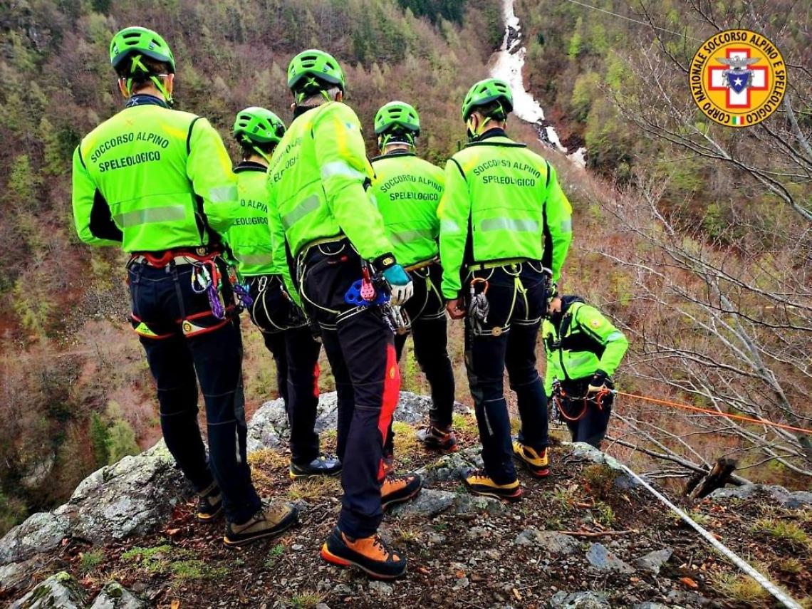 Incidente di caccia nel Salernitano, salvato dal Soccorso alpino