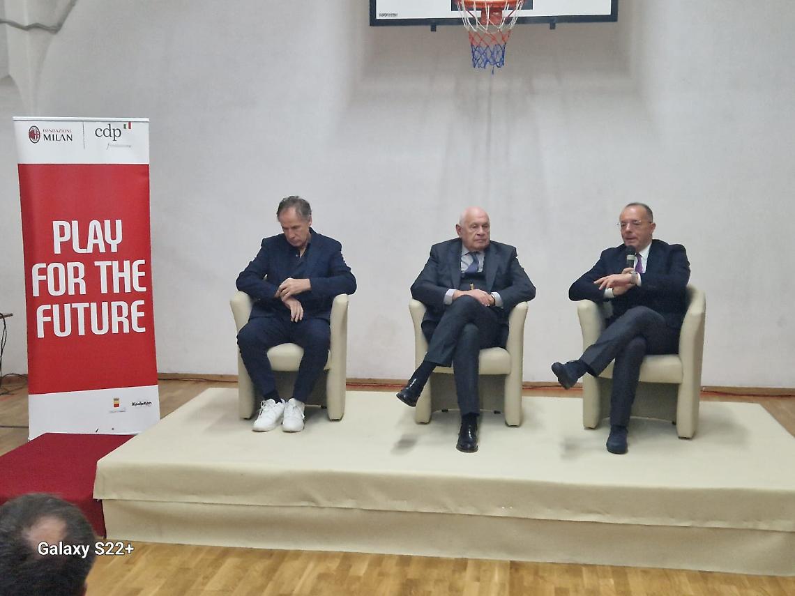Nordio a Napoli: «Edifici pubblici in disuso siano usati per scopi sociali»