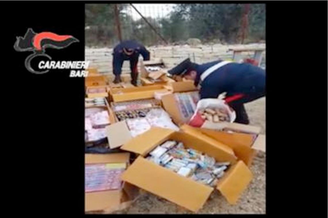 Bari, nasconde mezza tonnellata di botti proibiti in una scuola: arrestato