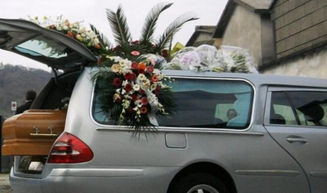 Arzano, funerali con ditta chiusa per camorra: appello al procuratore