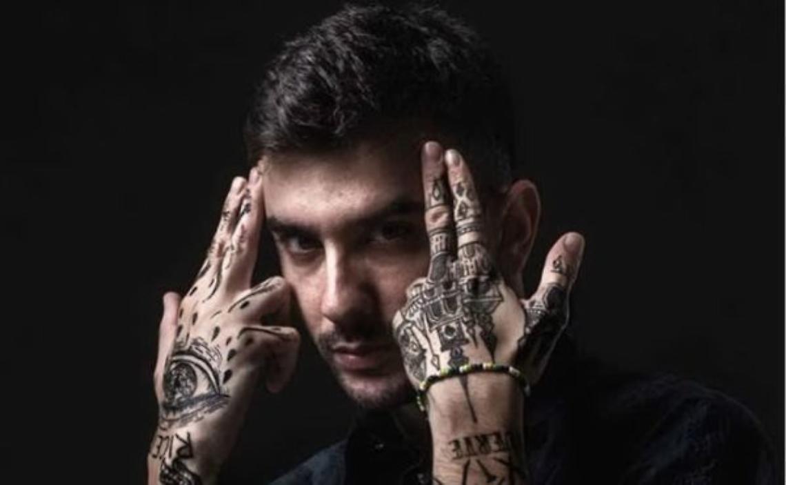 Cgil Napoli ai followers di Junior Cally: conoscete le strofe di “Strega"?