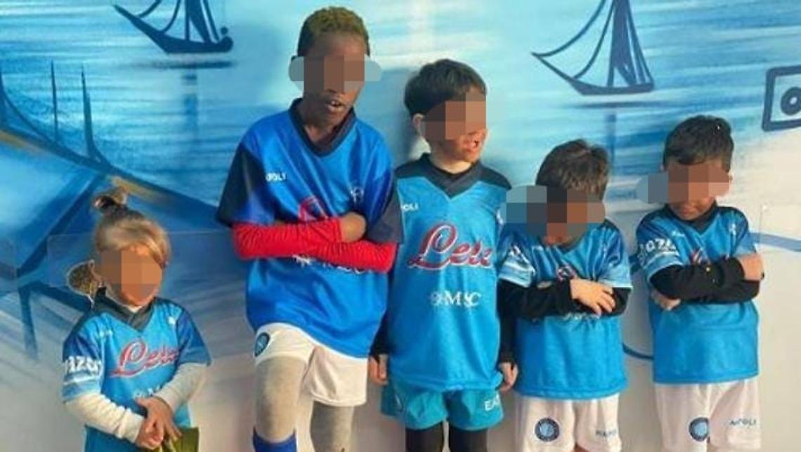 Mancini: bimbi mascherati da Osimhen non razzismo ma meraviglia