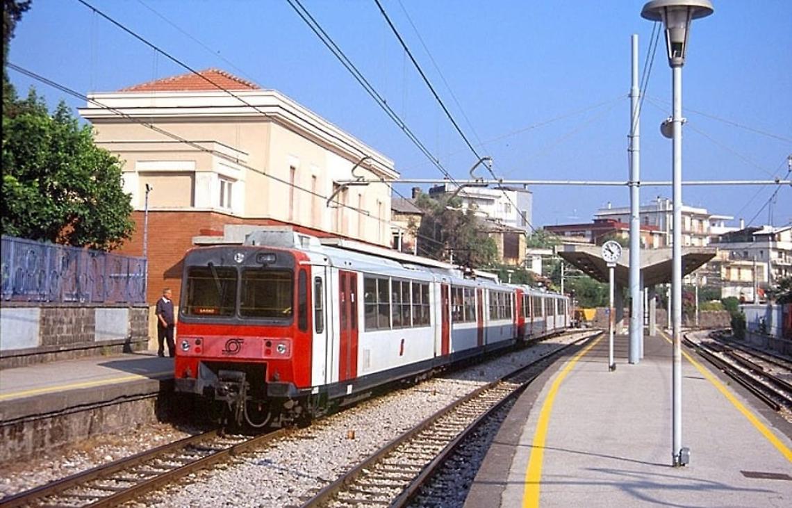 Concorso Eav, De Luca: no limite voto diploma