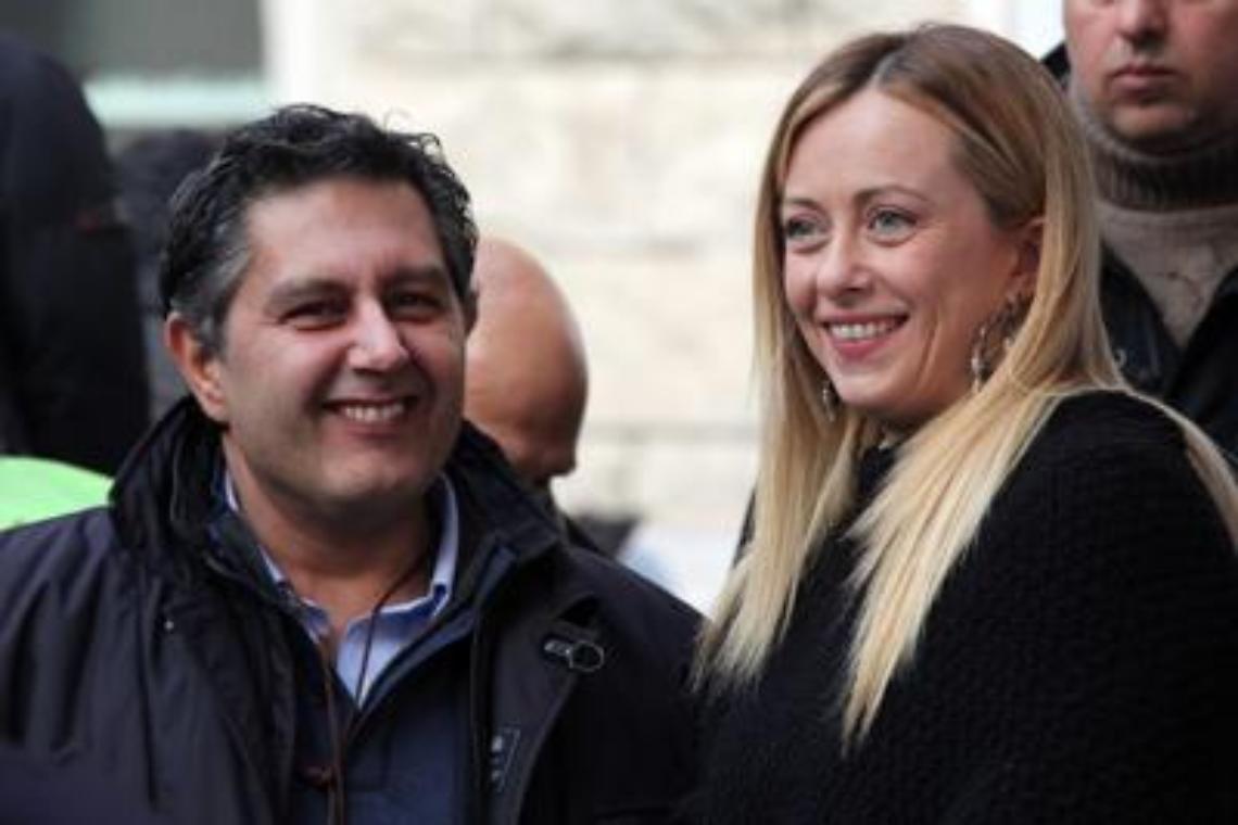 Toti lancia fusione Fi-Fdi, ma Meloni frena