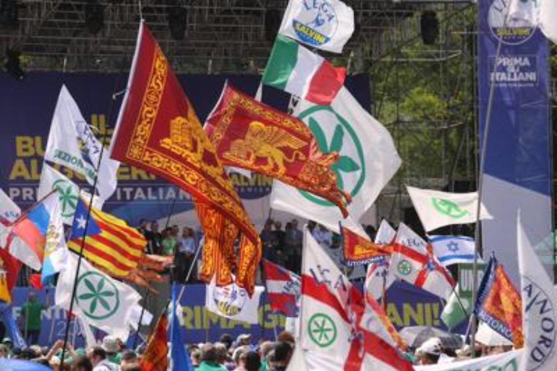 Fondi Lega, il Carroccio verserà 600mila euro all'anno
